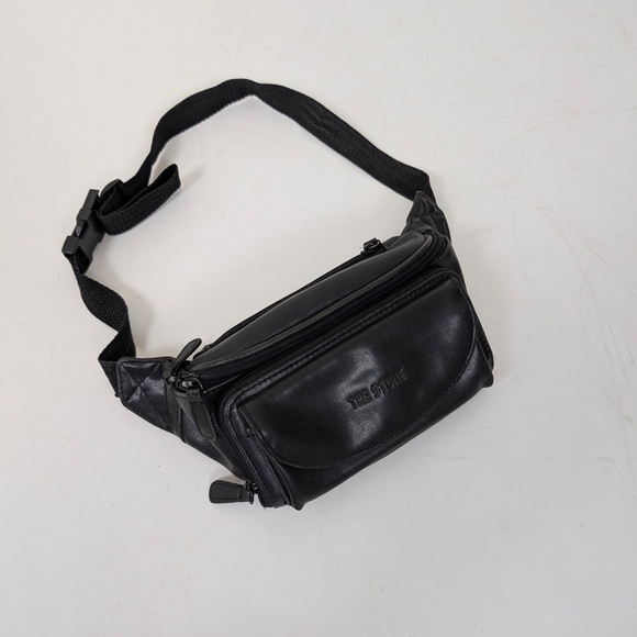 The Stone Leather Fanny Pack Belt Bag Pockets Adjustable Buckle Black - Picture 2 of 10